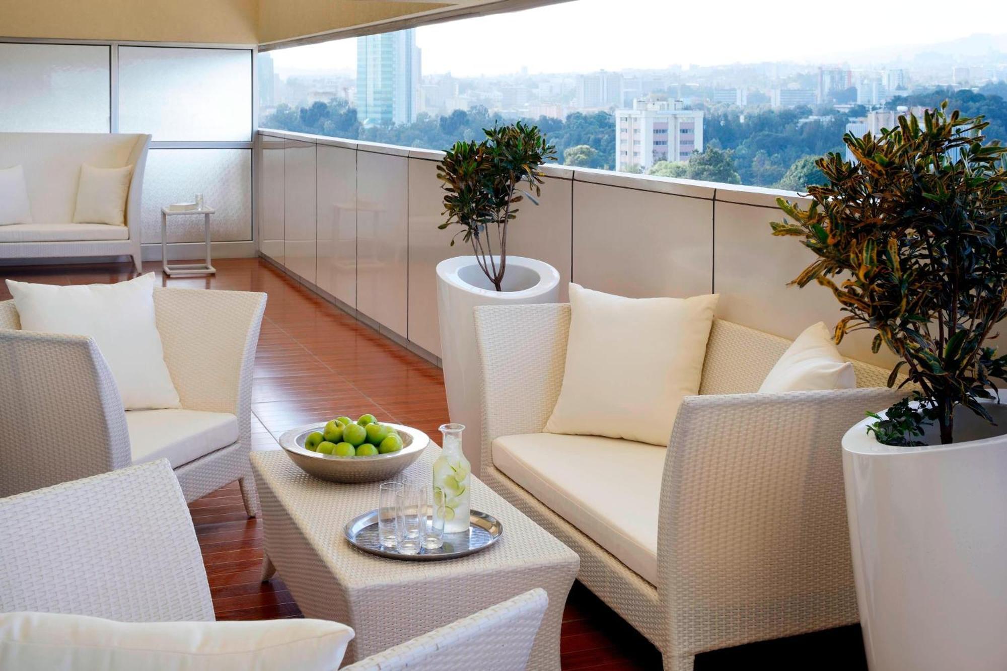 Marriott Executive Apartments Addis Abeba Buitenkant foto